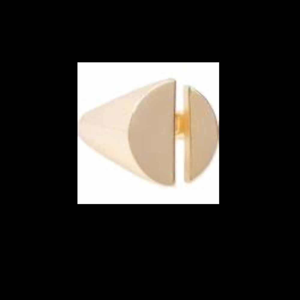 Uncommon James South signet ring size 8